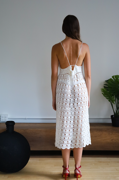 CROCHET DRESS IN WHITE SAND